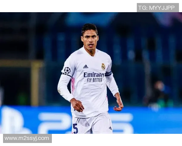 非洲足球球星盘点:足坛新势力与经典传奇的辉煌交织 非洲足球球星盘点:足坛新势力与经典传奇的辉煌交织